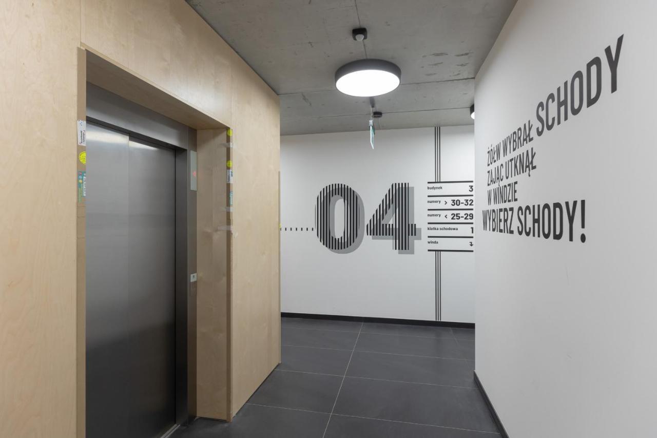 Wola Spacious Flat With Air Conditioning & Balcony By Noclegi Renters 华沙 外观 照片